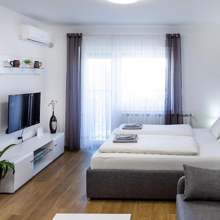 Mb Apartment Subotica Zewnętrze zdjęcie